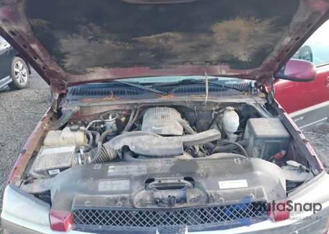 2004 Chevrolet Avalanche 1500 z USA, uszkodzony, nr VIN 3GNEK12T14G167876